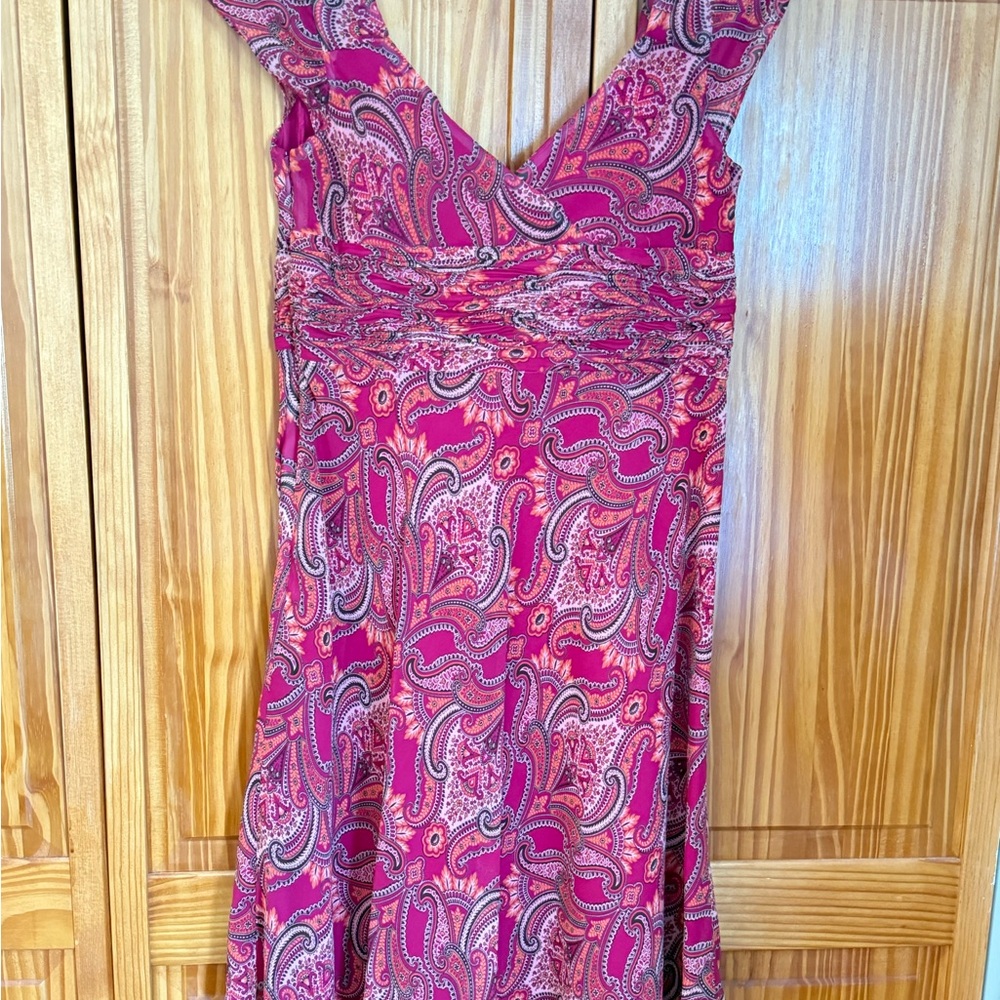 Elegant Pink and Red Midi Dress